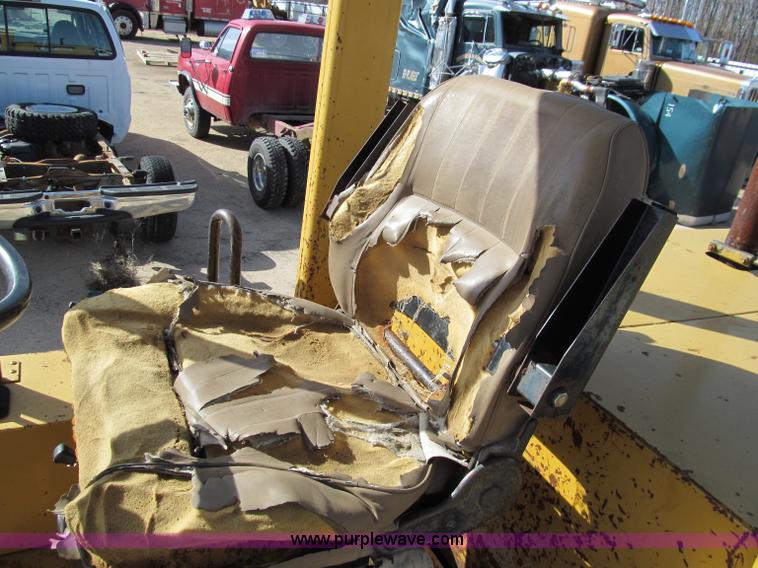 image for item D3084 Kawasaki 60Z II wheel loader