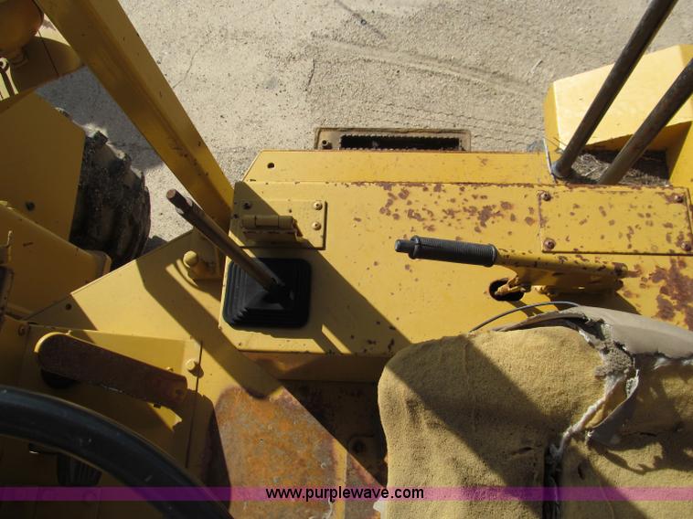 image for item D3084 Kawasaki 60Z II wheel loader