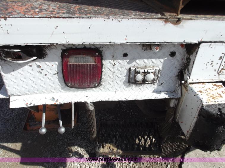 image for item D3588 1989 Chevrolet Kodiak 70 digger derrick truck