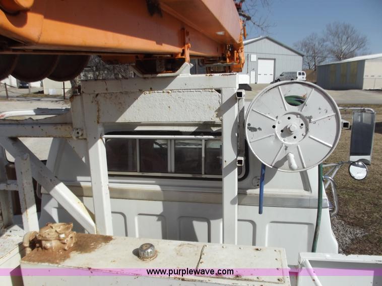 image for item D3588 1989 Chevrolet Kodiak 70 digger derrick truck