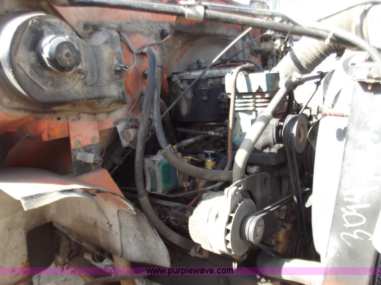 image for item D3588 1989 Chevrolet Kodiak 70 digger derrick truck