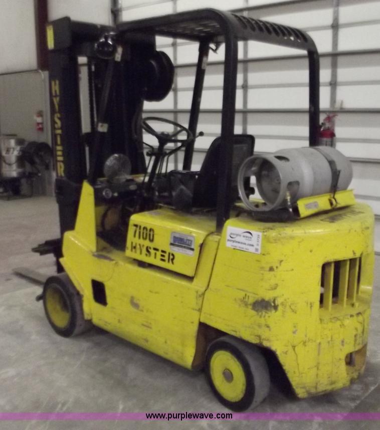 image for item D3733 Hyster S50XL forklift