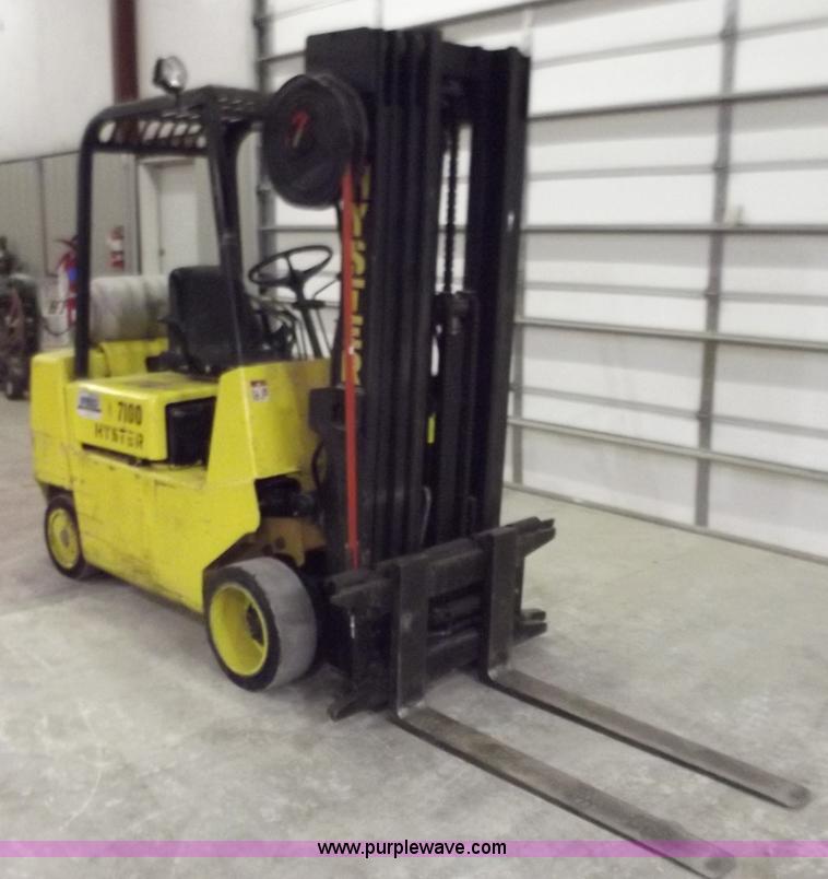 image for item D3733 Hyster S50XL forklift