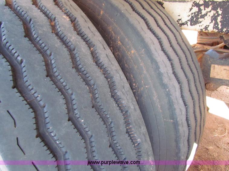 image for item D9129 1991 Eagle 120 barrel tanker trailer