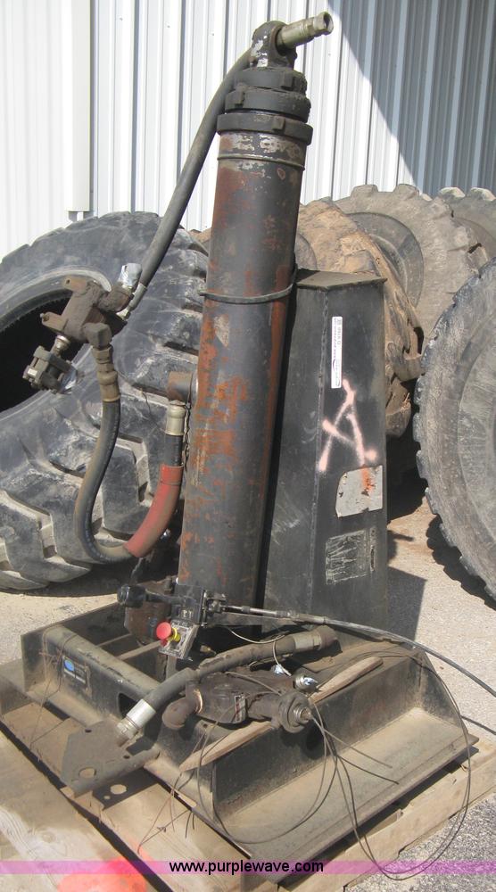 image for item G9760 Heil 63 Frame dump body hoist