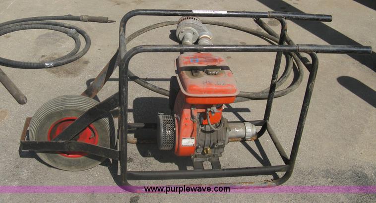 image for item G9764 Wisconsin Robin concrete vibrator pump