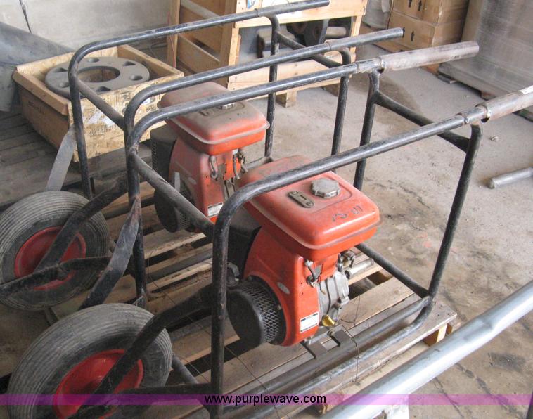 image for item G9765 (2) Wisconsin Robin concrete vibrator pumps