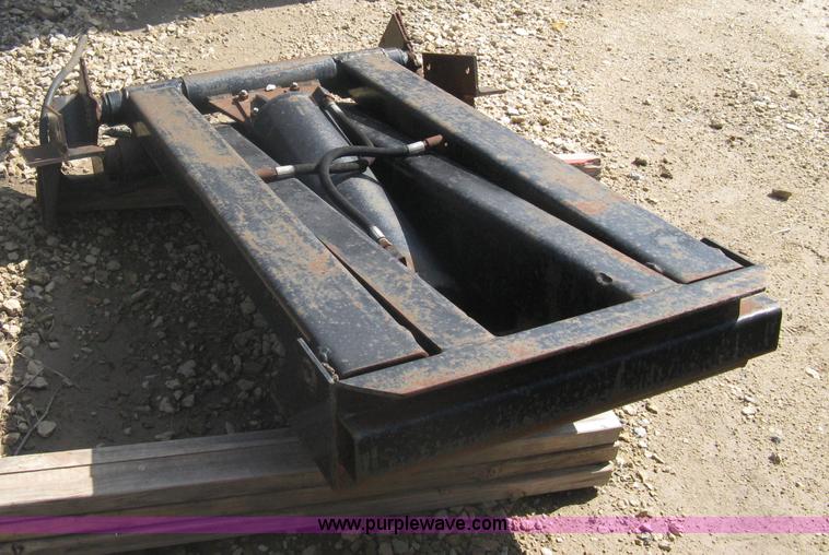 image for item G9768 Crysteel scissor hoist