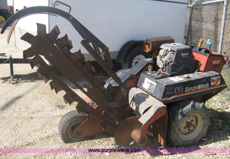image for item G9769 Ditch Witch 1820H walk behind trencher