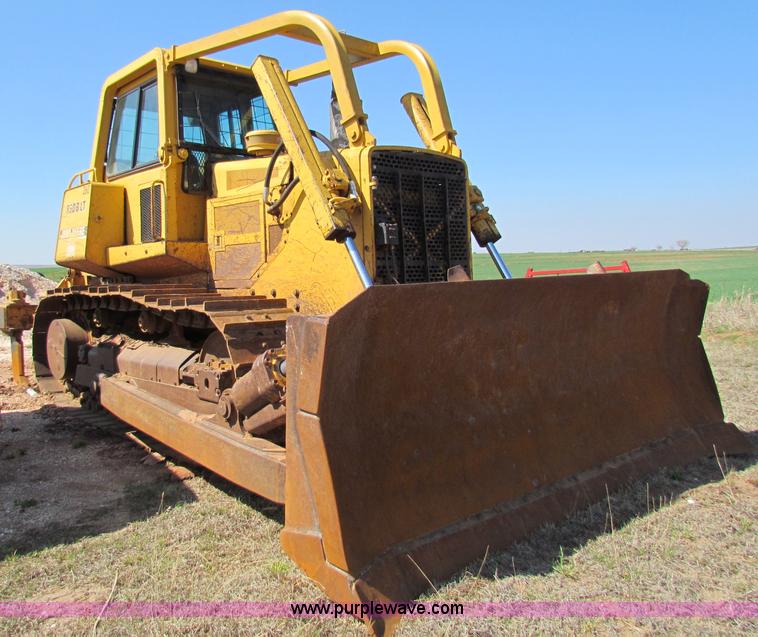 image for item N9016 1995 John Deere 850B LT dozer
