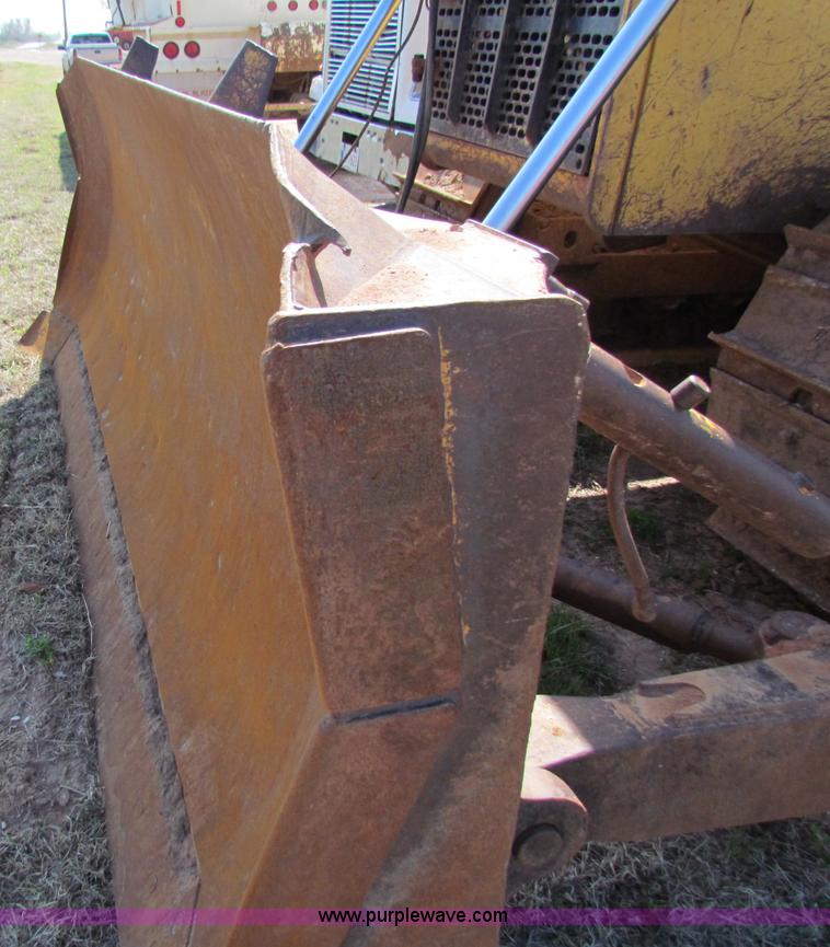 image for item N9016 1995 John Deere 850B LT dozer