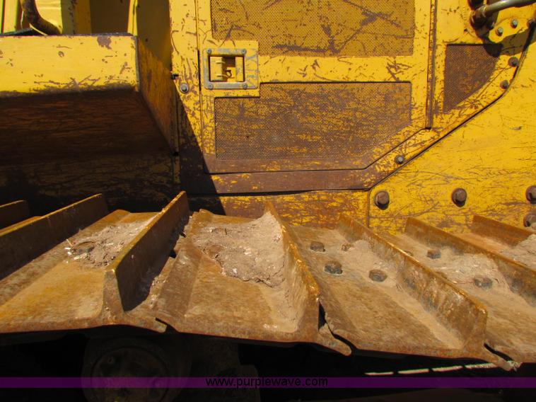 image for item N9016 1995 John Deere 850B LT dozer