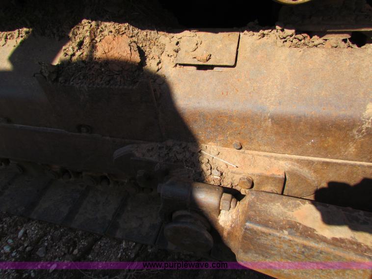 image for item N9016 1995 John Deere 850B LT dozer