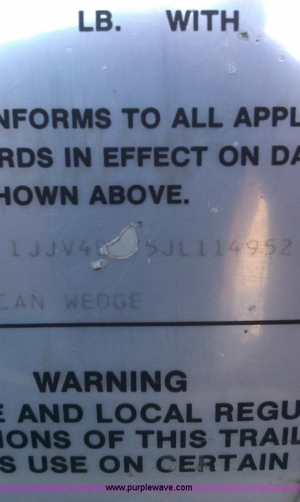 image for item B1080 1988 Wabash 48' storage semi trailer