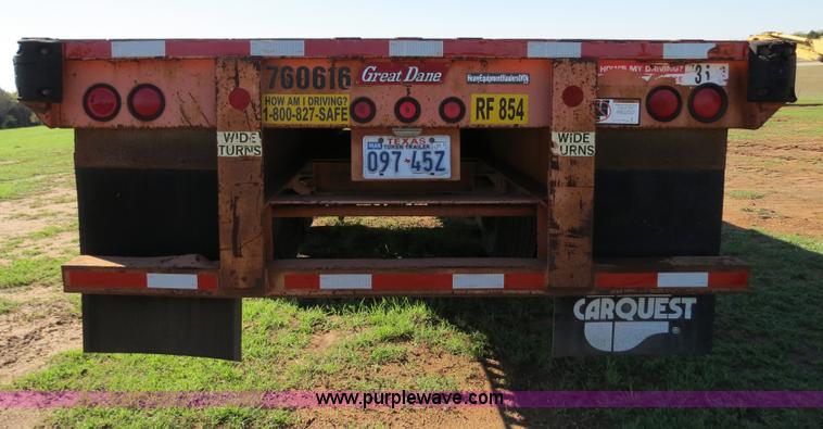 image for item B2271 1996 Great Dane expandable flatbed trailer