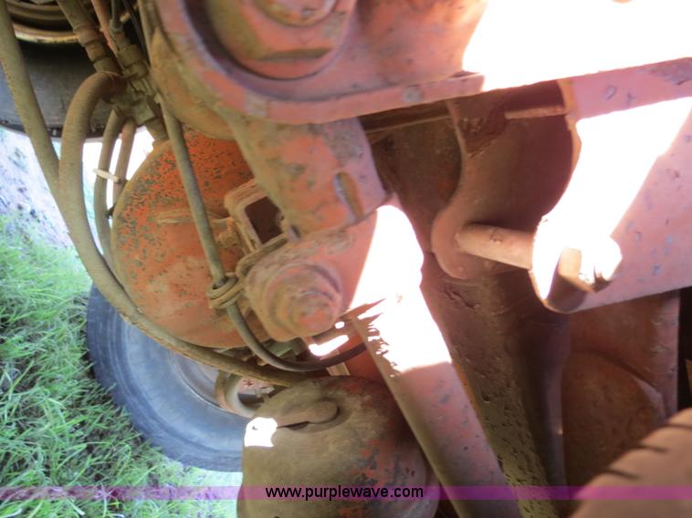 image for item B2271 1996 Great Dane expandable flatbed trailer