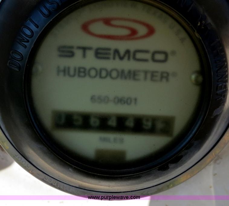 image for item B2271 1996 Great Dane expandable flatbed trailer