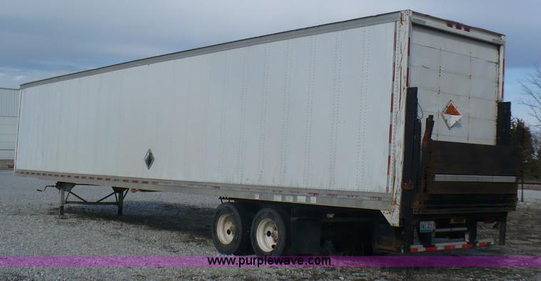 image for item B6312 1996 Trailmobile 53' dry van with Maxon lift