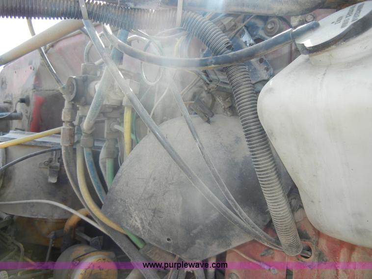 image for item C4381 1988 GMC TopKick 7000 semi truck