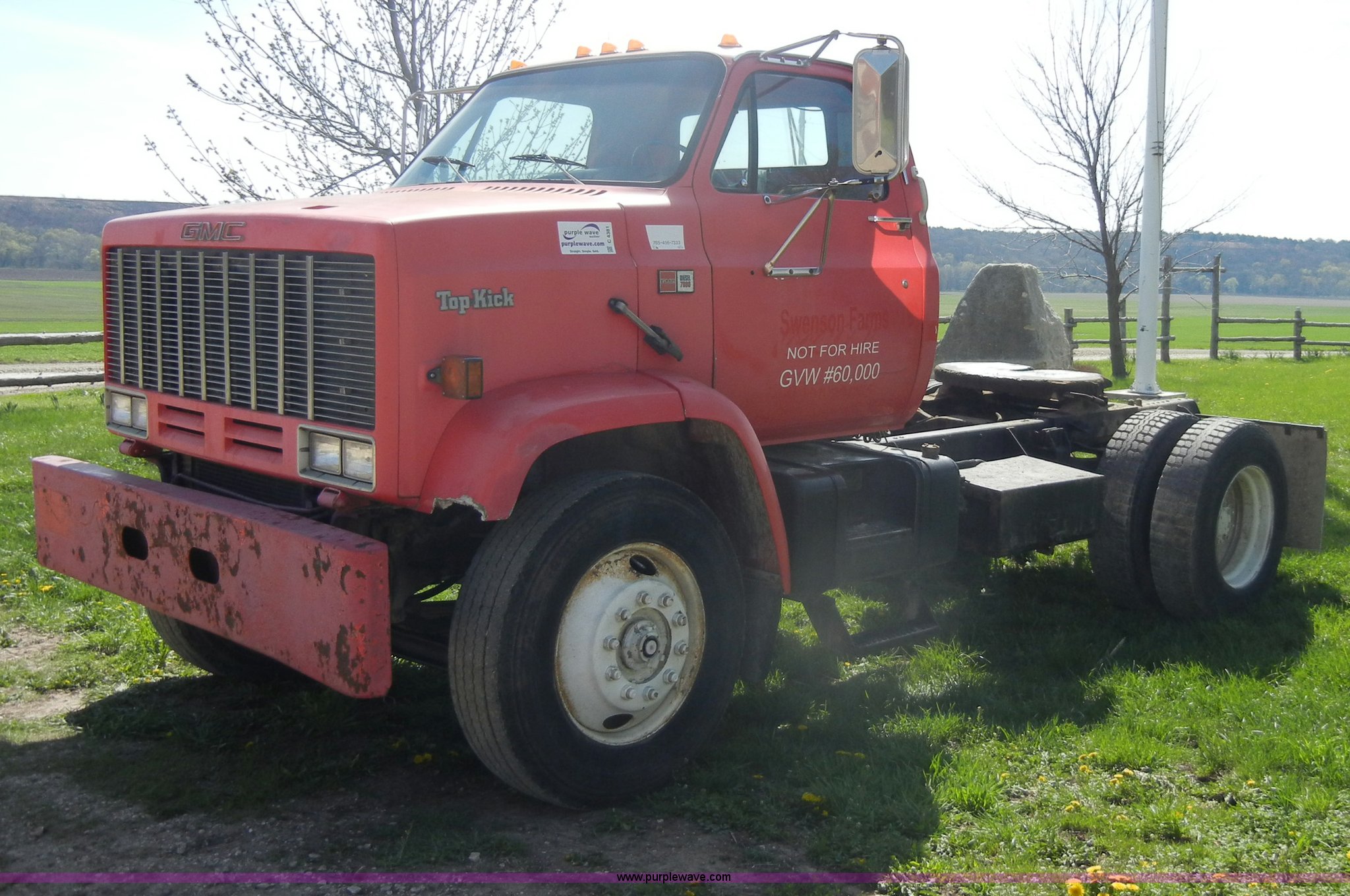 1988 GMC TopKick 7000 semi truck in Junction City, KS Item C4381 sold