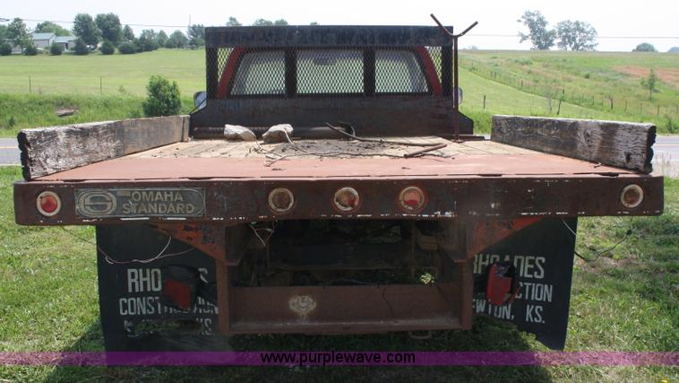 image for item 4738 1987 Chevrolet R20 Deluxe pickup truck