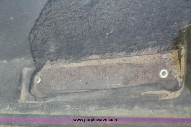 image for item 4738 1987 Chevrolet R20 Deluxe pickup truck