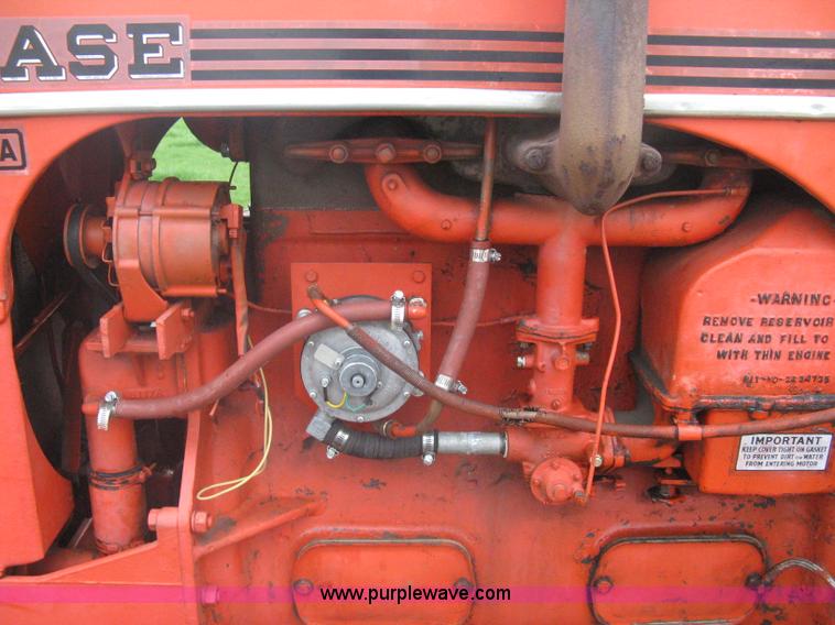 image for item A6143 1947 Case LA tractor