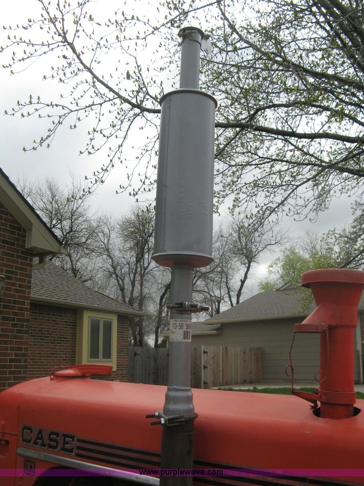 image for item A6143 1947 Case LA tractor