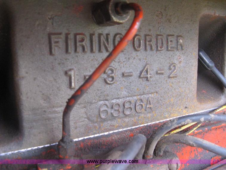 image for item A6143 1947 Case LA tractor