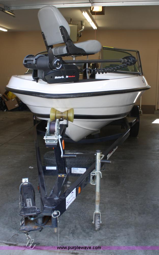image for item A6815 2007 Triton 188-SF 18' boat