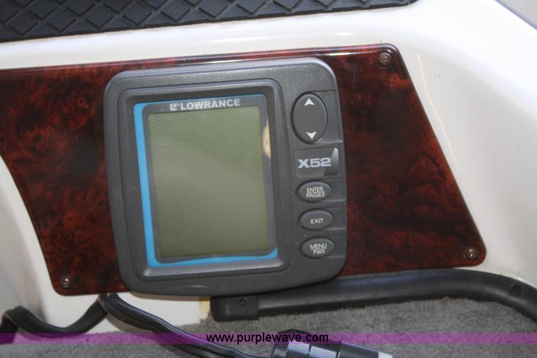 image for item A6815 2007 Triton 188-SF 18' boat