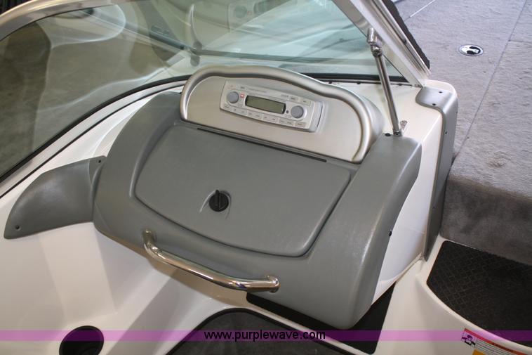 image for item A6815 2007 Triton 188-SF 18' boat