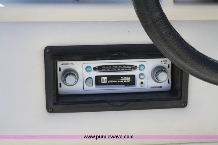 image for item A6816 2000 Manitou 20' pontoon boat