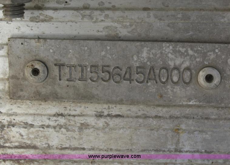 image for item A6816 2000 Manitou 20' pontoon boat