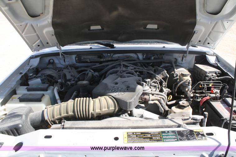 image for item A6821 2005 Ford Ranger XLT SuperCab pickup truck