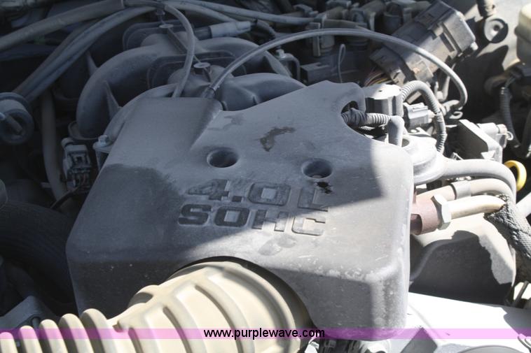 image for item A6821 2005 Ford Ranger XLT SuperCab pickup truck