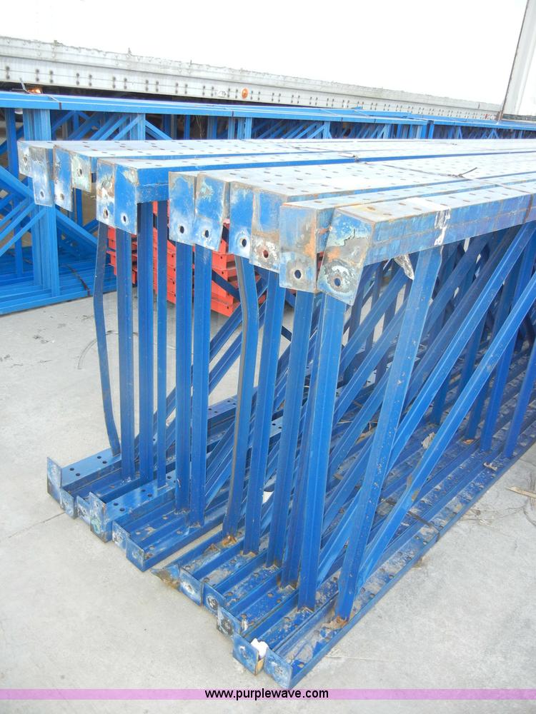 image for item A6859 Pallet racking