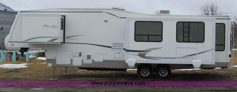 image for item A8199 2002 Western Alpenlite Limited 36RL fifth wheel camper