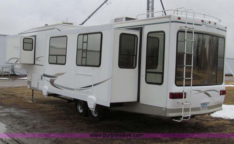 image for item A8199 2002 Western Alpenlite Limited 36RL fifth wheel camper