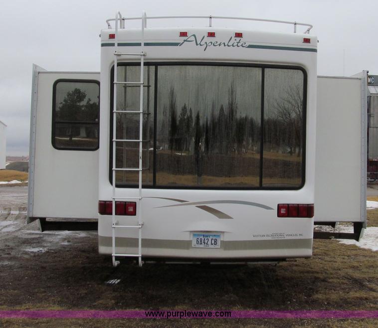 image for item A8199 2002 Western Alpenlite Limited 36RL fifth wheel camper
