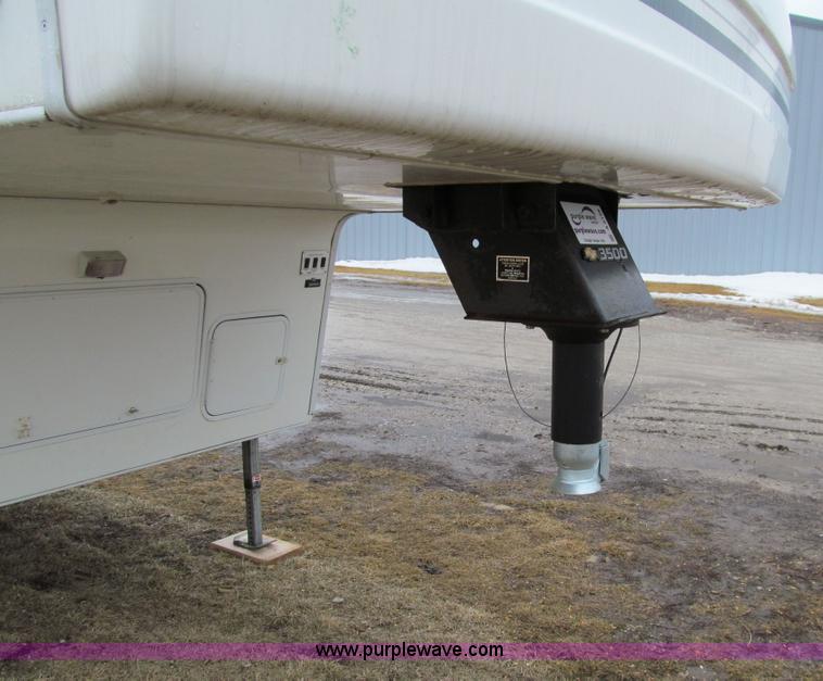 image for item A8199 2002 Western Alpenlite Limited 36RL fifth wheel camper