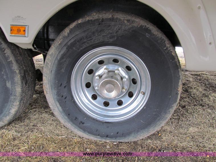 image for item A8199 2002 Western Alpenlite Limited 36RL fifth wheel camper