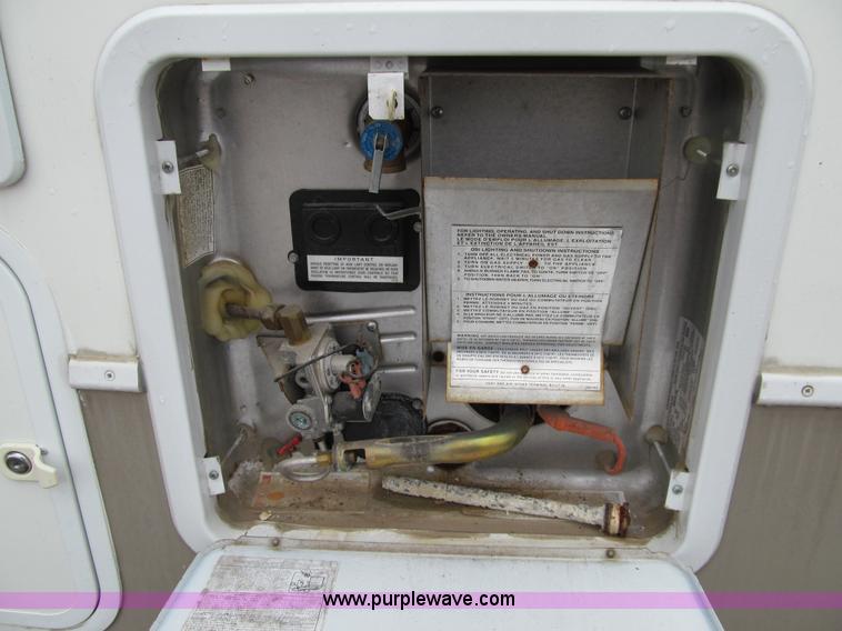 image for item A8199 2002 Western Alpenlite Limited 36RL fifth wheel camper