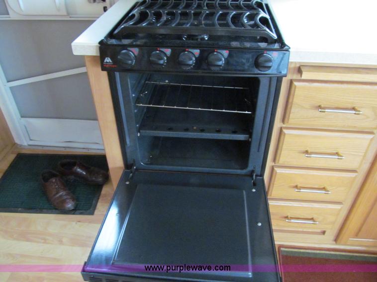 image for item A8199 2002 Western Alpenlite Limited 36RL fifth wheel camper