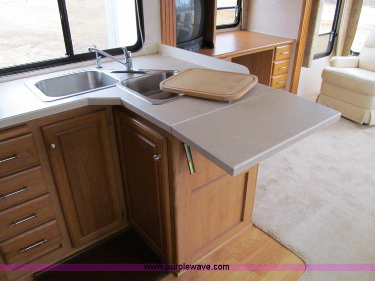 image for item A8199 2002 Western Alpenlite Limited 36RL fifth wheel camper