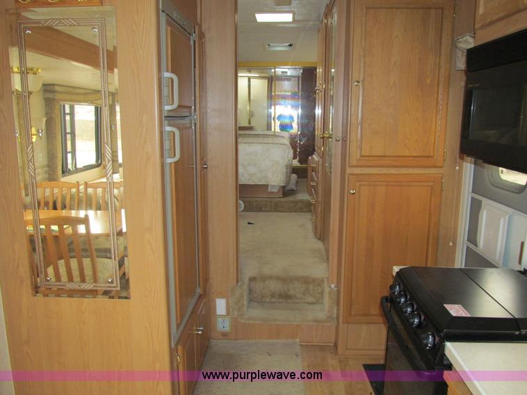 image for item A8199 2002 Western Alpenlite Limited 36RL fifth wheel camper