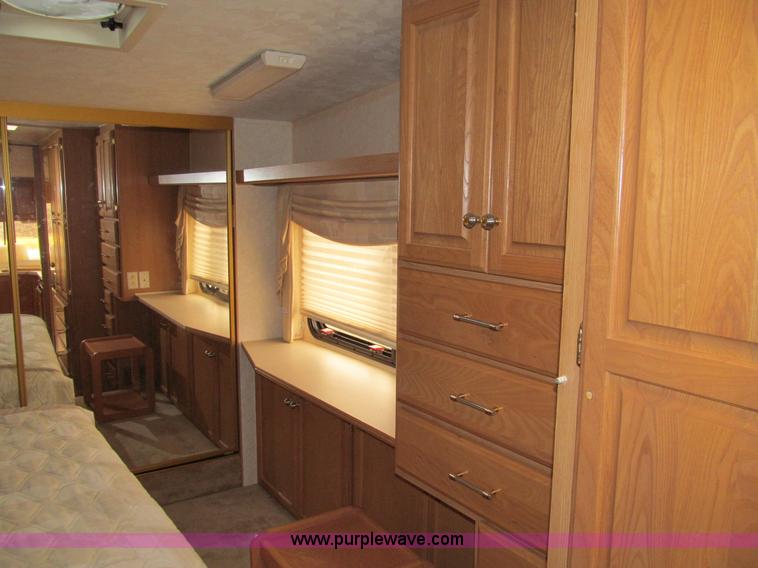 image for item A8199 2002 Western Alpenlite Limited 36RL fifth wheel camper