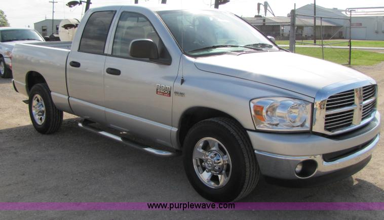 image for item B2263 2008 Dodge Ram 2500 quad cab pickup truck