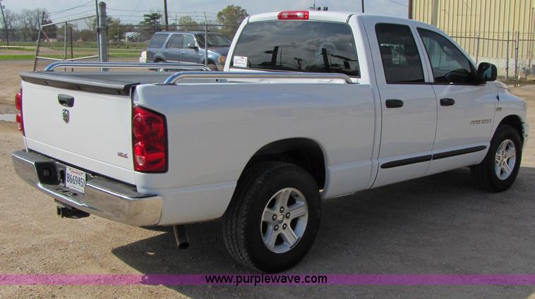 image for item B2264 2007 Dodge Ram 1500 quad cab pickup truck