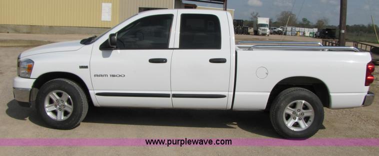 image for item B2264 2007 Dodge Ram 1500 quad cab pickup truck